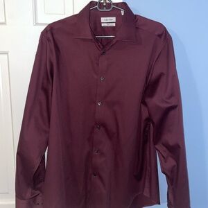 New (without Tags) - Calvin Klein Men's Slim-Fit Dress Shirt